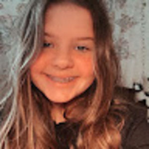 Meet your Posher, Madelyn